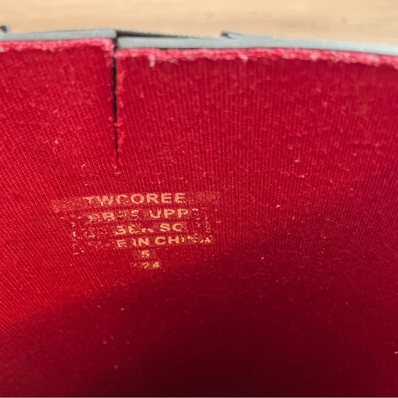 Tommy Hilfiger rain boots - Picture 10 of 16